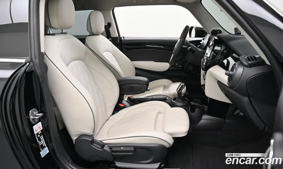 Mini Cooper 2022 2.0 автомат (гидро), фото 10