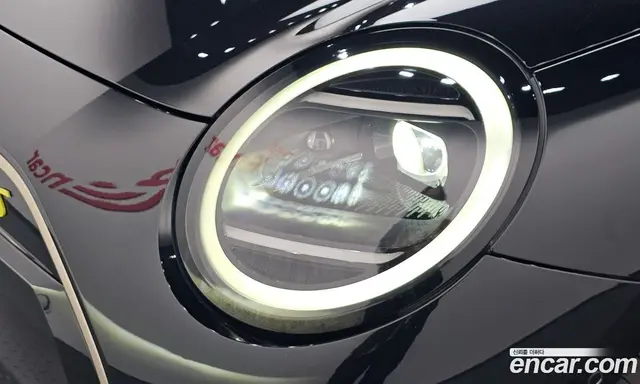Mini Cooper 2024 0.1 автомат (гидро), миниатюра 8