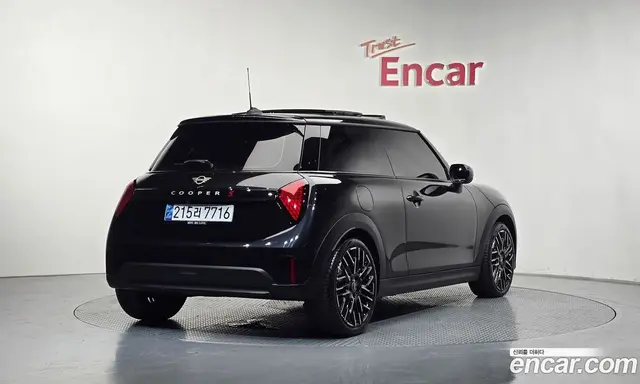Mini Cooper 2024 2.0 автомат (гидро), миниатюра 2