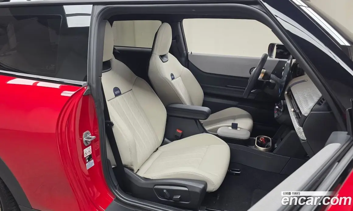 Mini Cooper 2025 2.0 автомат (гидро), фото 16