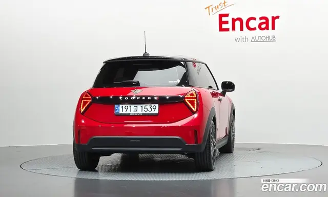 Mini Cooper 2025 2.0 автомат (гидро), миниатюра 4