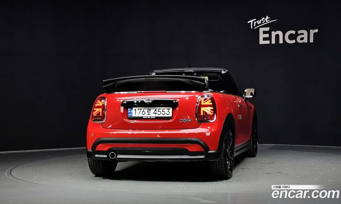 Mini Cooper Convertible 2023 1.5 автомат (гидро), фото 4