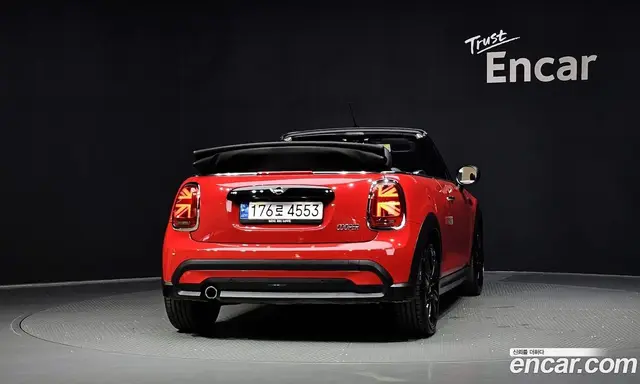 Mini Cooper Convertible 2023 1.5 автомат (гидро), миниатюра 4