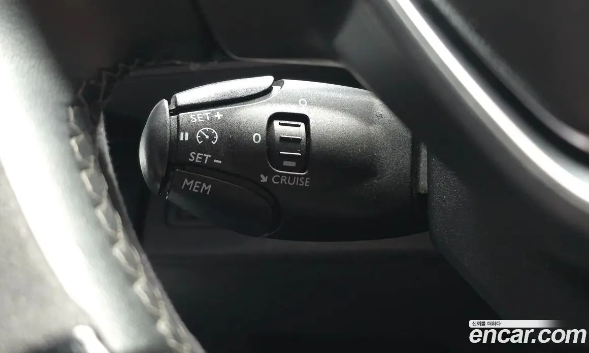 Peugeot 3008 2019 1.5 автомат (гидро), фото 24