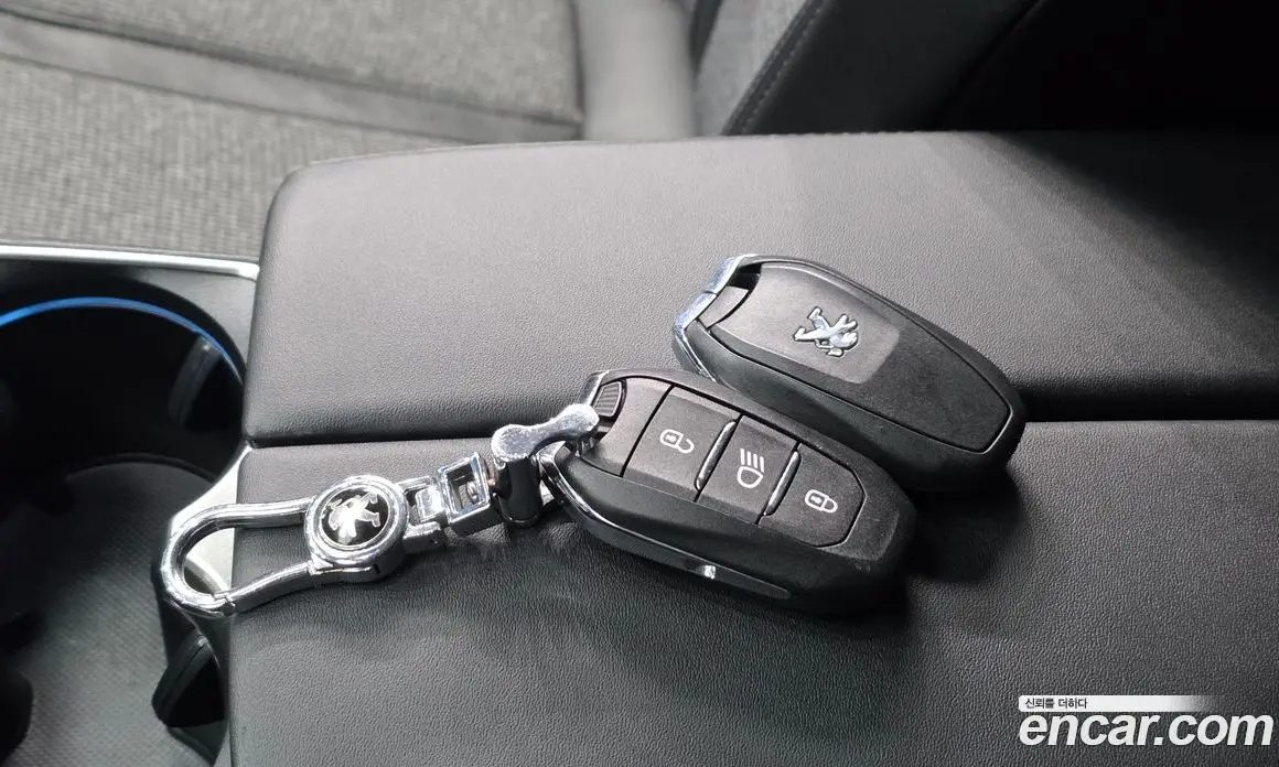 Peugeot 3008 2019 1.5 автомат (гидро), фото 25