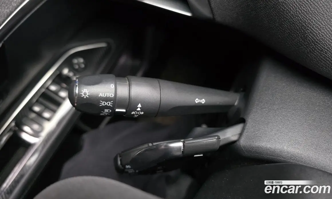 Peugeot 3008 2019 1.5 автомат (гидро), фото 28