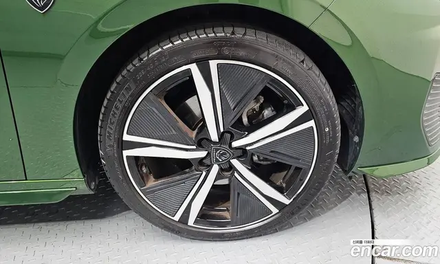 Peugeot 308 2023 1.5 автомат (гидро), миниатюра 7