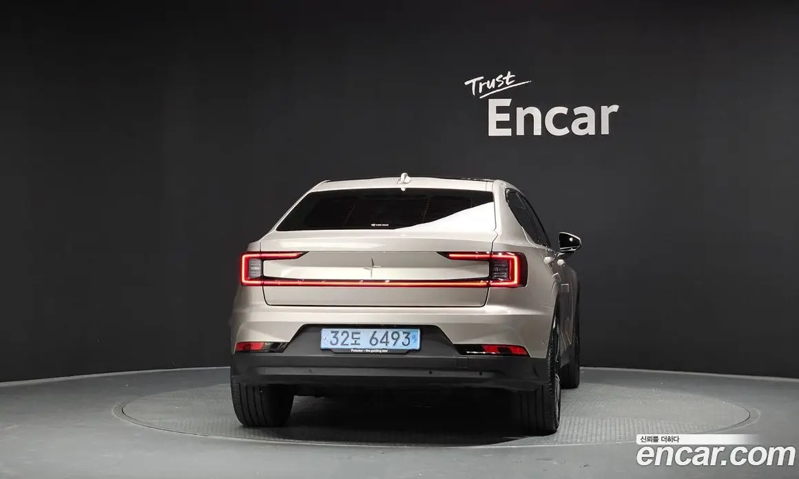Polestar Polestar 2 2023 0.2 автомат (гидро), фото 4 Polestar Polestar 2 2023 0.2 автомат (гидро), фото 4
