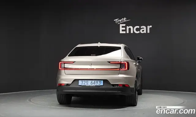 Polestar Polestar 2 2023 0.2 автомат (гидро), миниатюра 4 Polestar Polestar 2 2023 0.2 автомат (гидро), миниатюра 4
