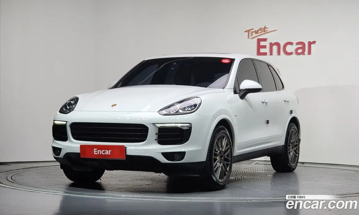 Porsche Cayenne 2017 3.0 автомат (гидро), фото 1