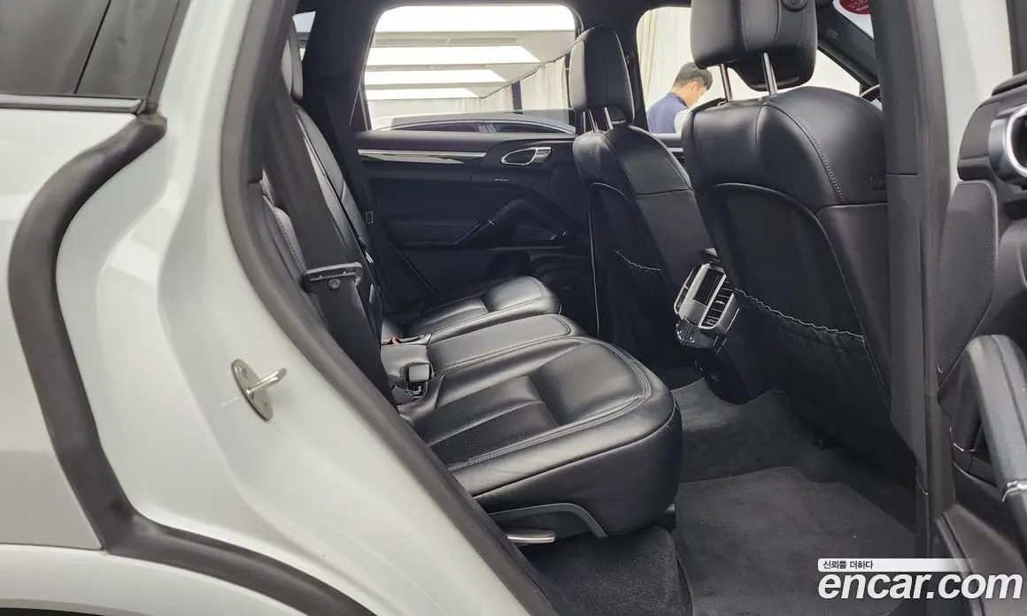 Porsche Cayenne 2017 3.0 автомат (гидро), фото 12