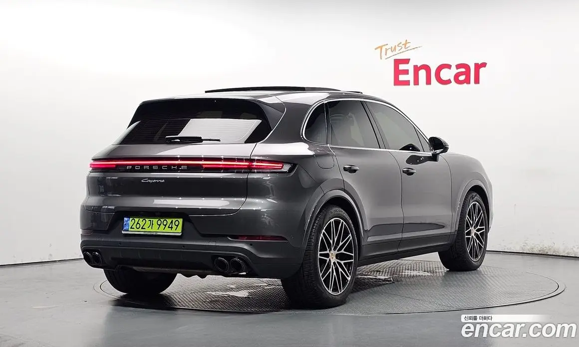 Porsche Cayenne 2024 3.0 автомат (гидро), фото 2