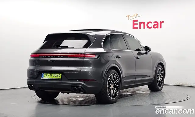 Porsche Cayenne 2024 3.0 автомат (гидро), миниатюра 2