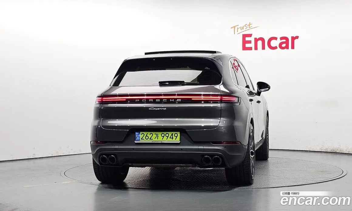 Porsche Cayenne 2024 3.0 автомат (гидро), фото 4