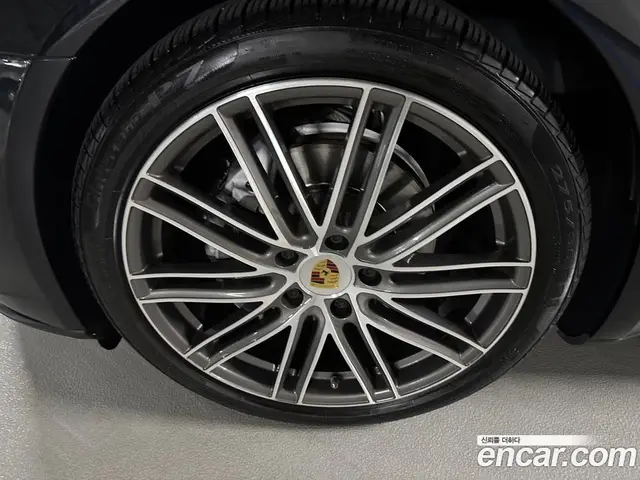 Porsche Panamera 2018 3.0 автомат (гидро), миниатюра 3