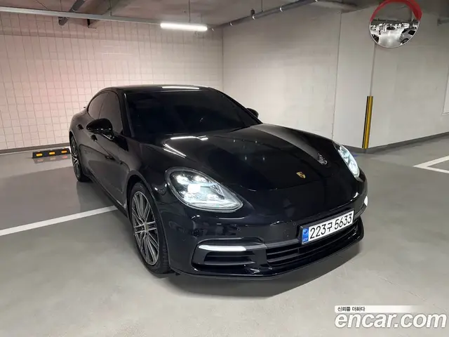 Porsche Panamera 2018 3.0 автомат (гидро), миниатюра 4