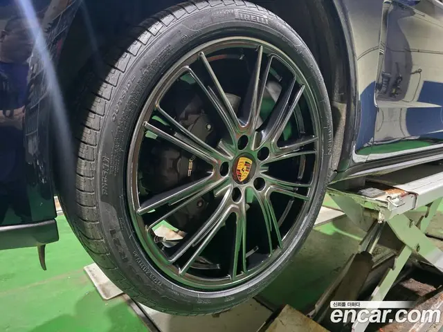 Porsche Panamera 2020 3.0 автомат (гидро), миниатюра 9