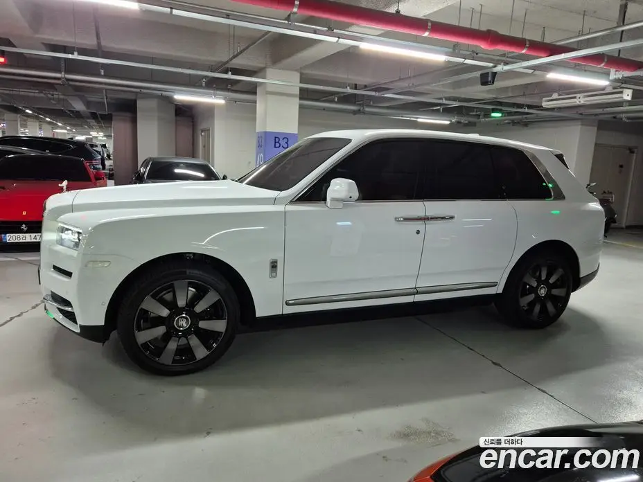 Rolls-Royce Cullinan 2023 6.7 автомат (гидро), фото 2 Rolls-Royce Cullinan 2023 6.7 автомат (гидро), фото 2