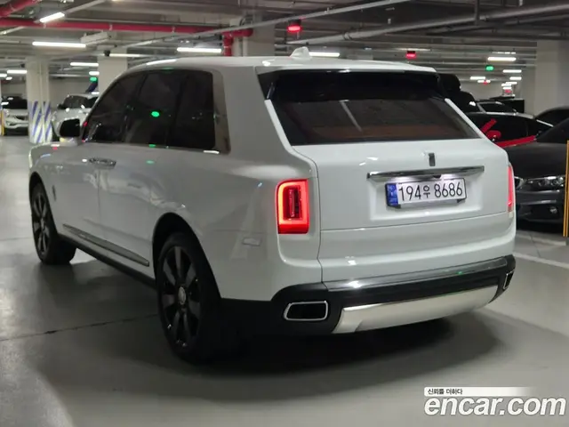 Rolls-Royce Cullinan 2023 6.7 автомат (гидро), миниатюра 6 Rolls-Royce Cullinan 2023 6.7 автомат (гидро), миниатюра 6