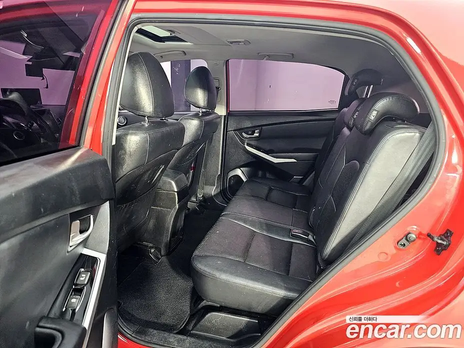 SsangYong Korando 2015 2.0 автомат (гидро), фото 9