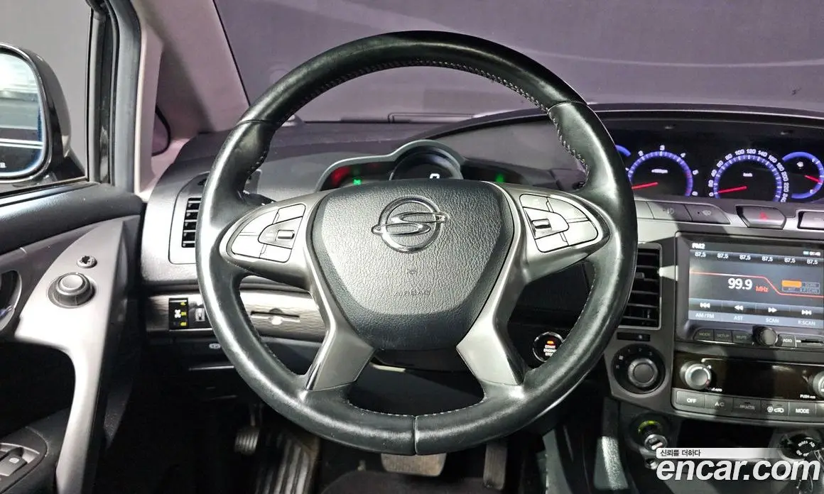 SsangYong Korando 2017 2.2 автомат (гидро), фото 11