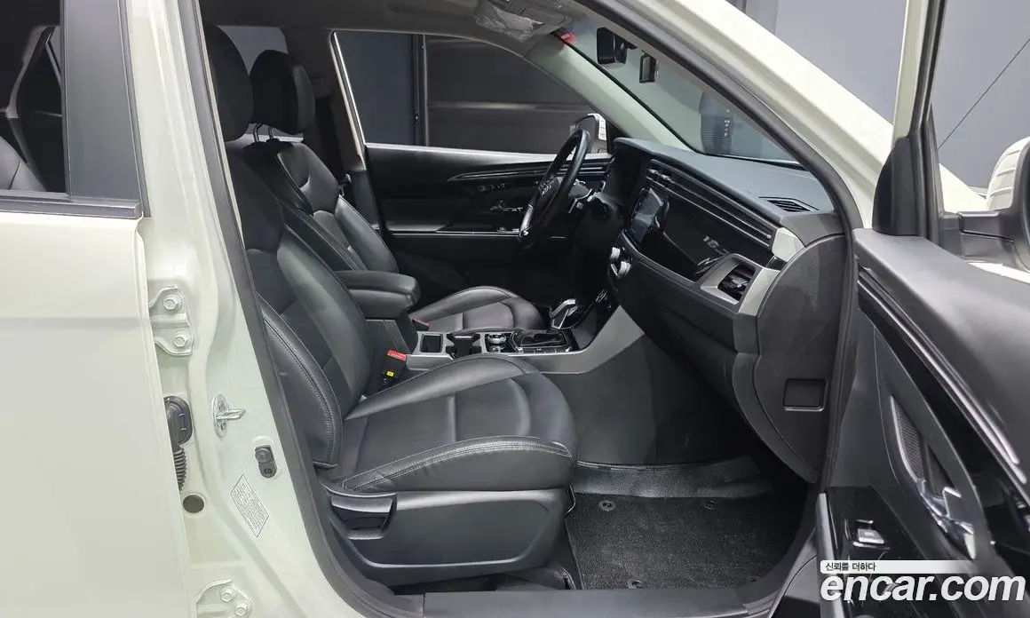 SsangYong Korando 2020 1.5 автомат (гидро), фото 11