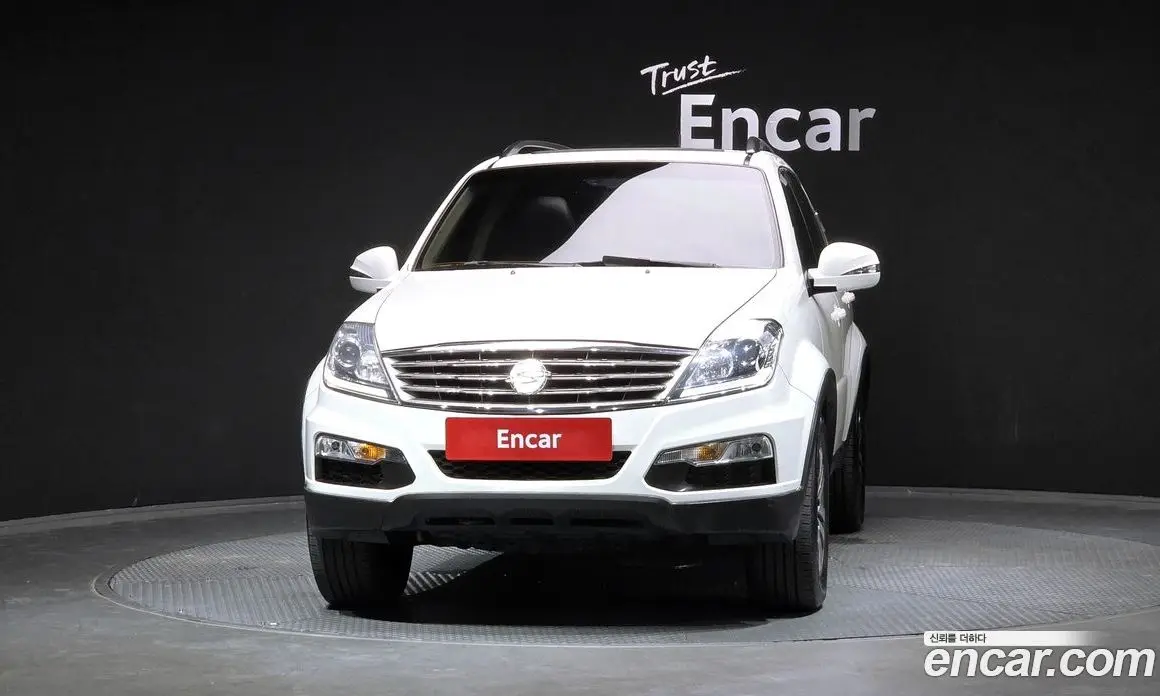 SsangYong Rexton 2013 2.0 автомат (гидро), фото 3