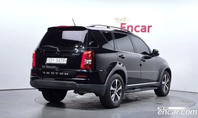 SsangYong Rexton 2015 2.0 автомат (гидро), миниатюра 2