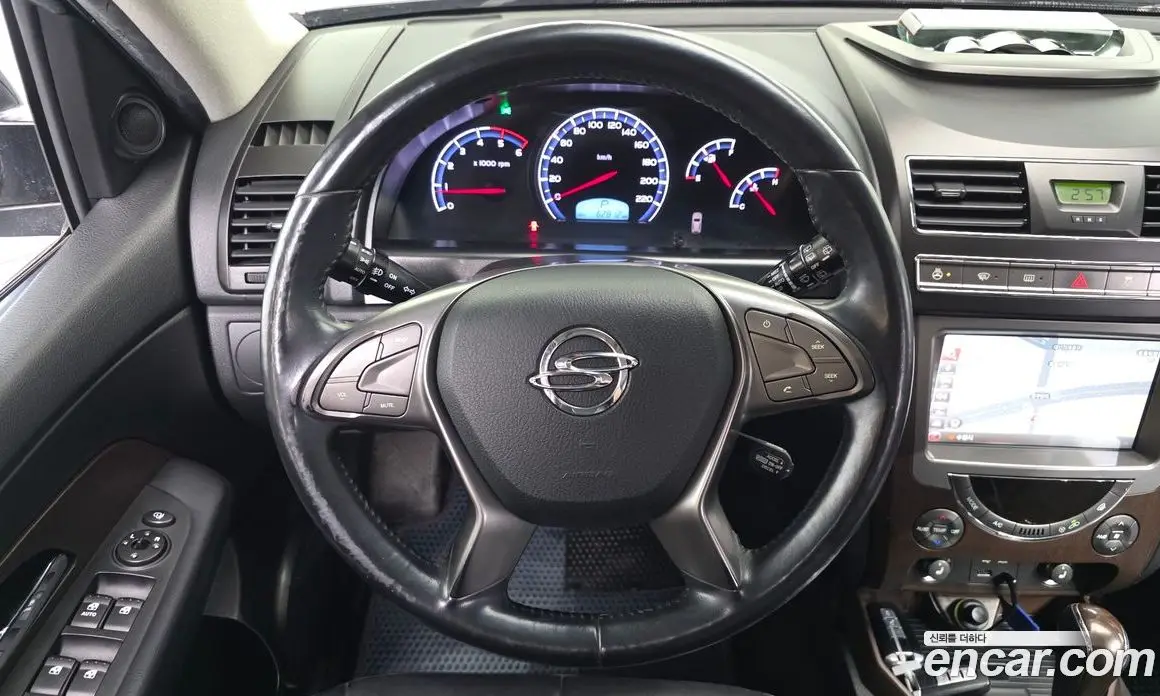 SsangYong Rexton 2015 2.0 автомат (гидро), фото 13