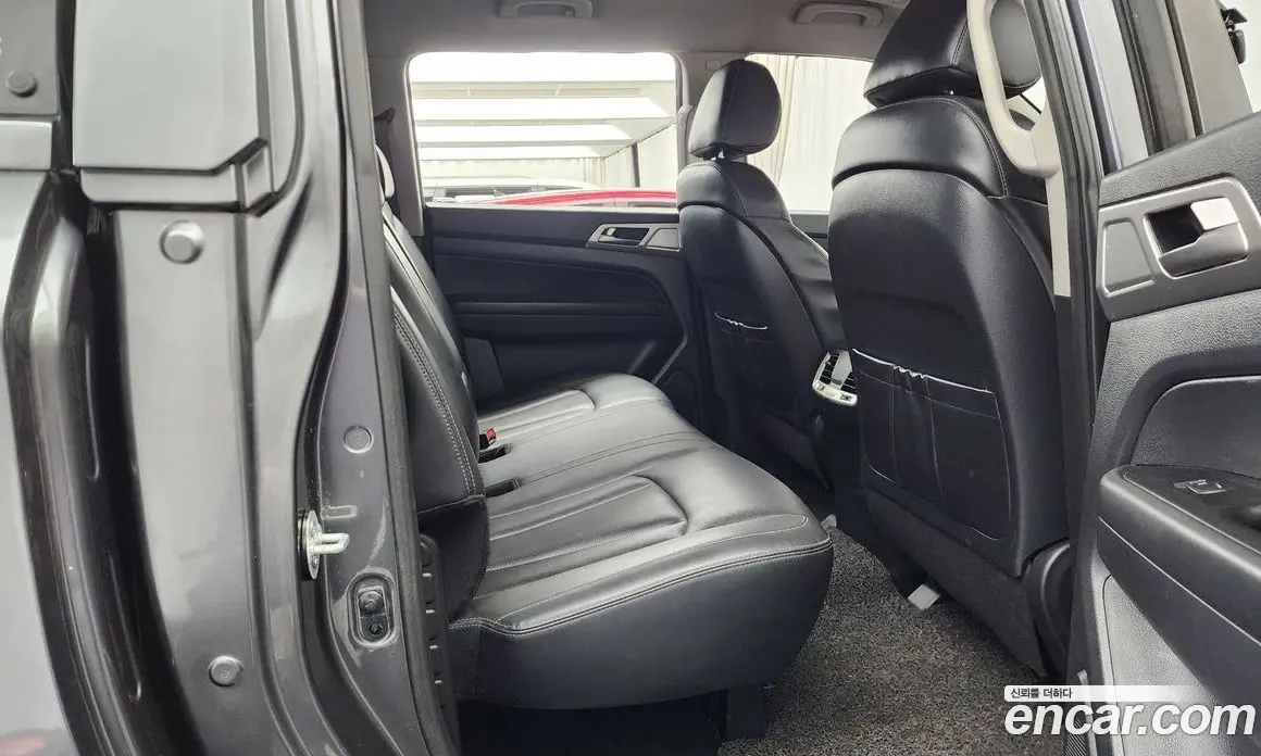 SsangYong Rexton 2019 2.2 автомат (гидро), фото 12