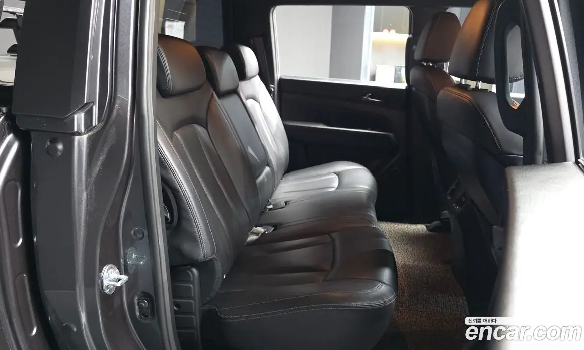 SsangYong Rexton 2020 2.2 автомат (гидро), фото 12