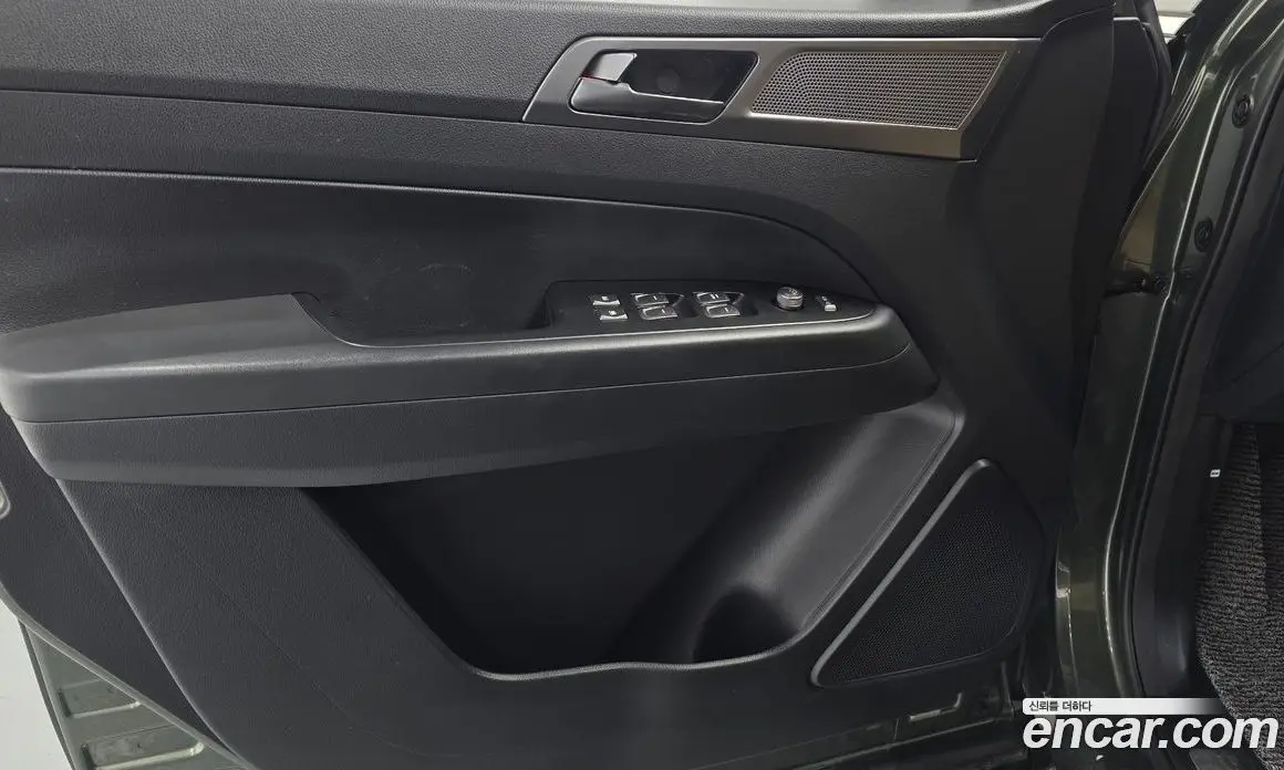 SsangYong Rexton 2022 2.2 автомат (гидро), фото 14
