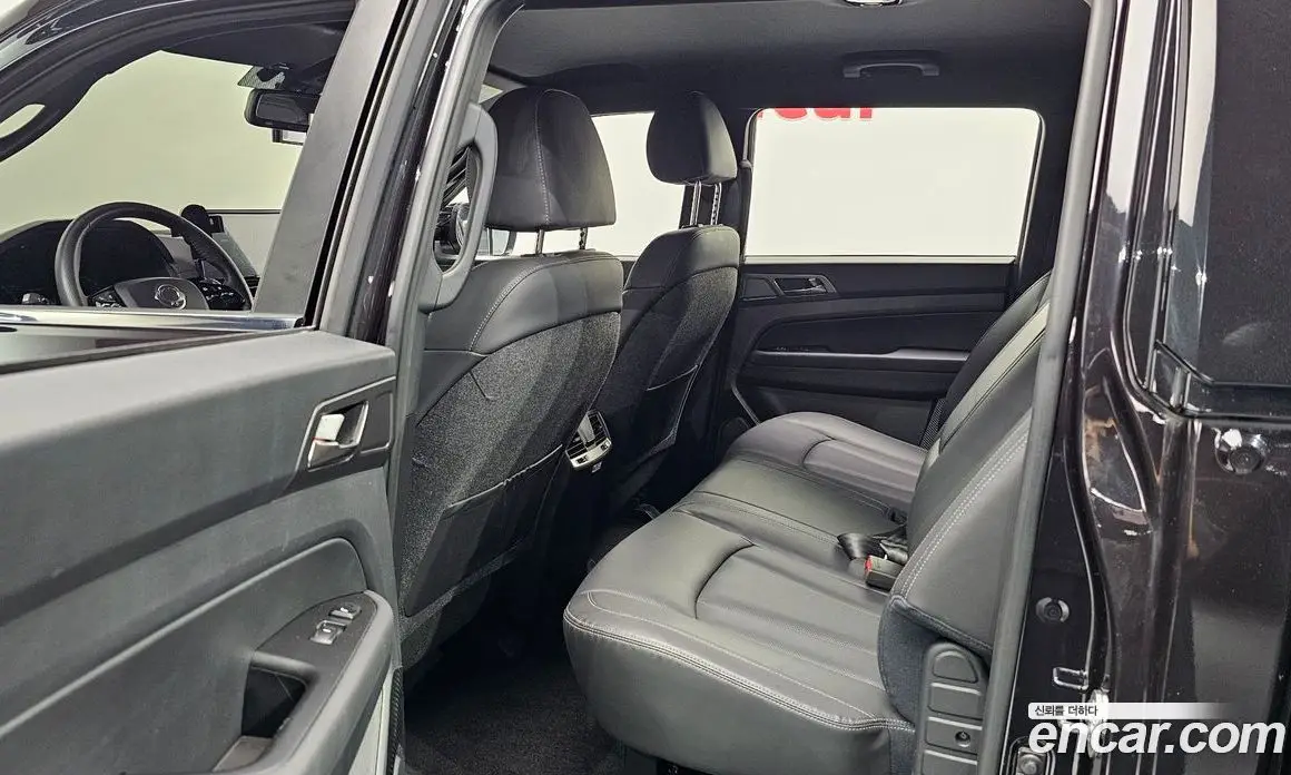 SsangYong Rexton 2024 2.2 автомат (гидро), фото 17