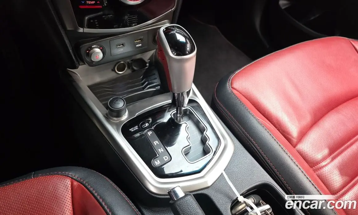 SsangYong TIBOLI 2015 1.6 автомат (гидро), фото 12