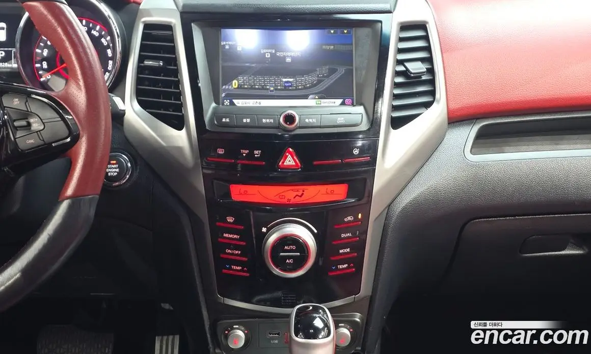 SsangYong TIBOLI 2015 1.6 автомат (гидро), фото 19