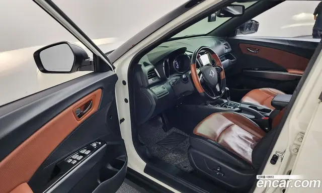 SsangYong TIBOLI 2017 1.6 автомат (гидро), миниатюра 10