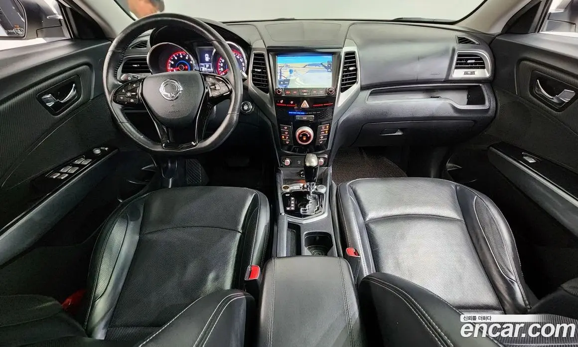 SsangYong TIBOLI 2018 1.6 автомат (гидро), фото 7