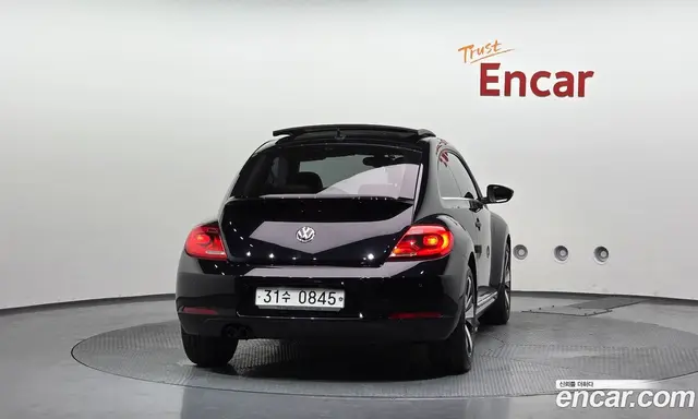 Volkswagen Beatle 2015 2.0 автомат (гидро), миниатюра 3