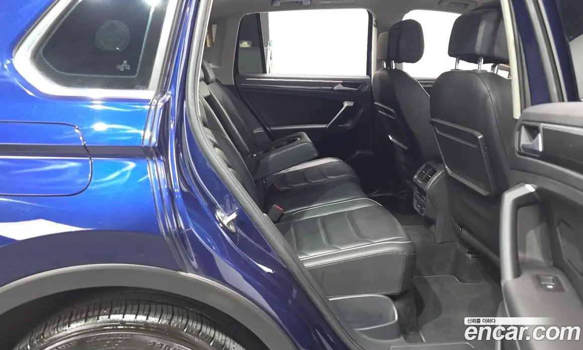 Volkswagen Tiguan 2020 2.0 автомат (гидро), фото 17