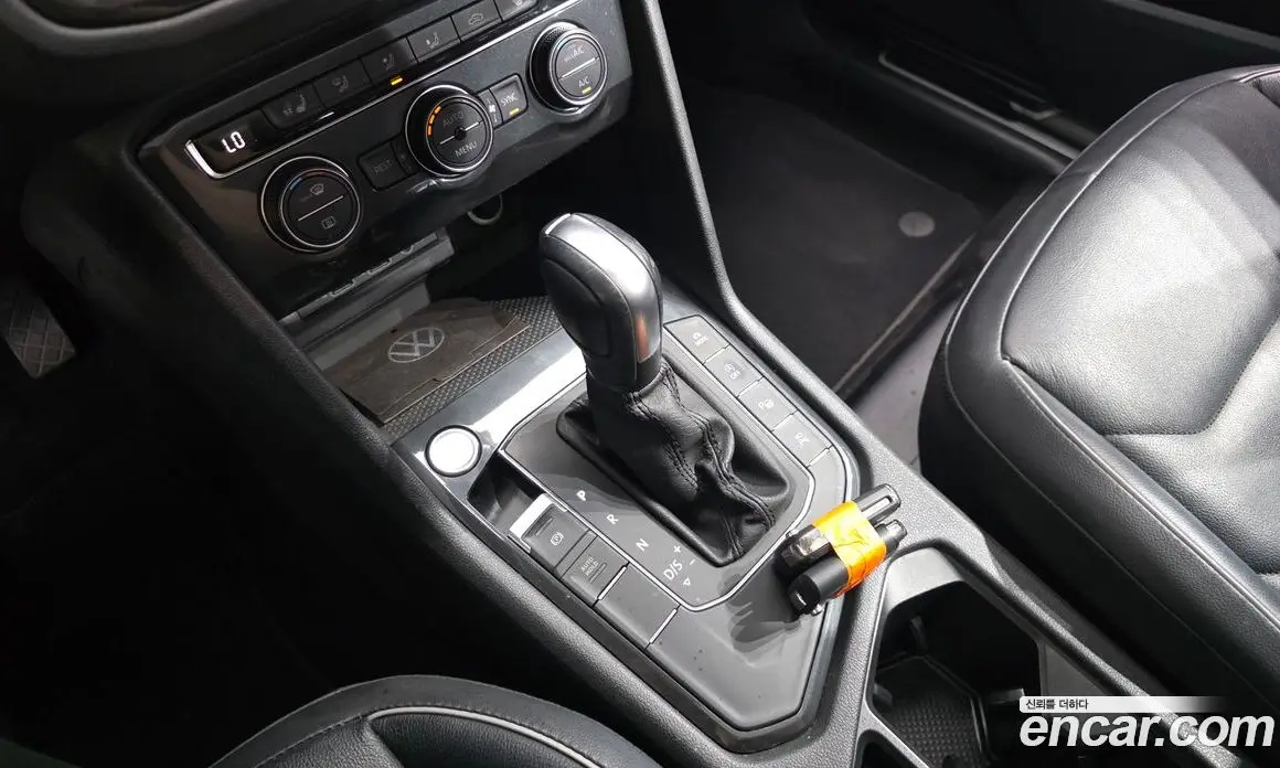 Volkswagen Tiguan 2020 2.0 автомат (гидро), фото 25