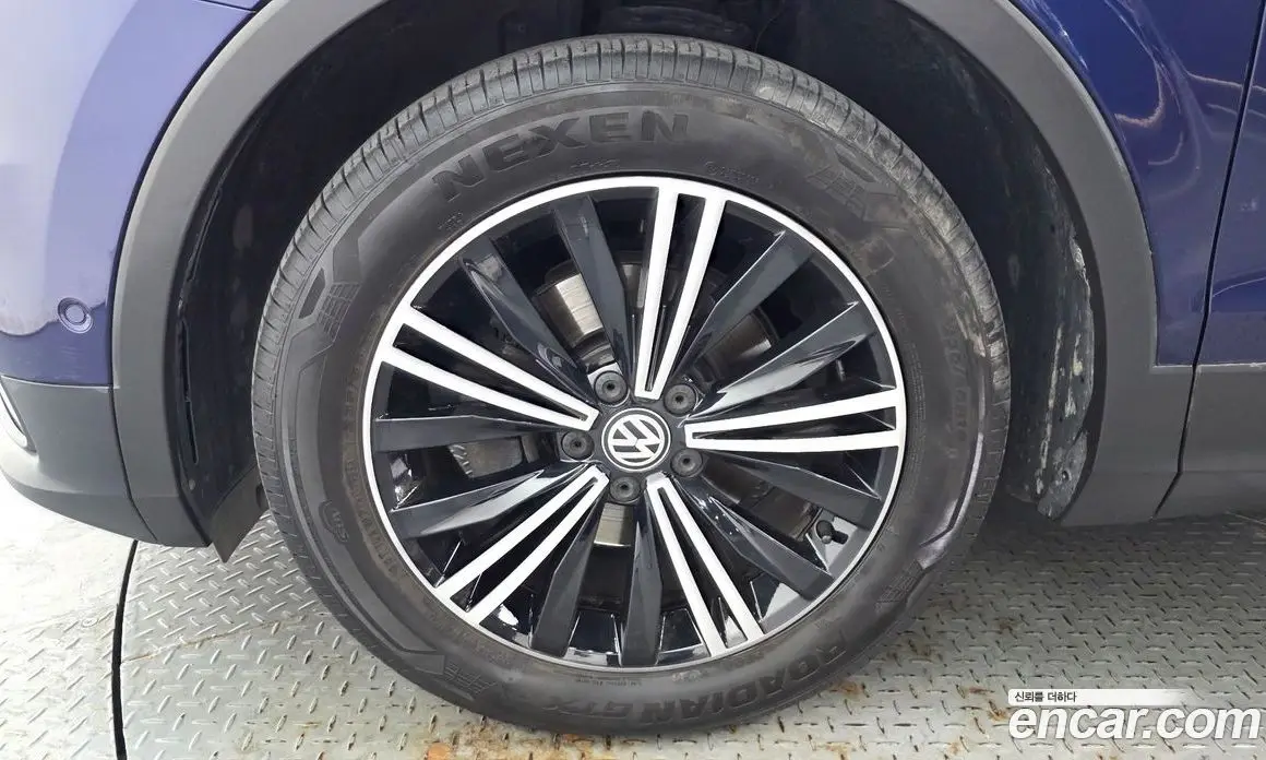 Volkswagen Tiguan 2020 2.0 автомат (гидро), фото 5