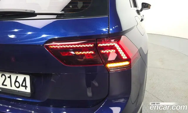 Volkswagen Tiguan 2020 2.0 автомат (гидро), миниатюра 9
