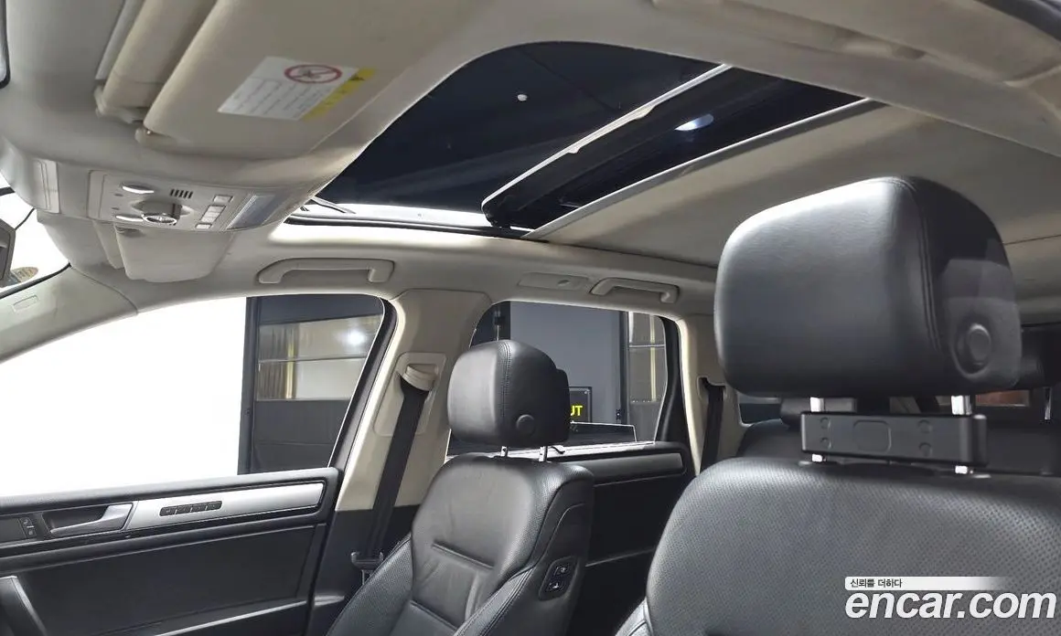 Volkswagen Touareg 2015 3.0 автомат (гидро), фото 18