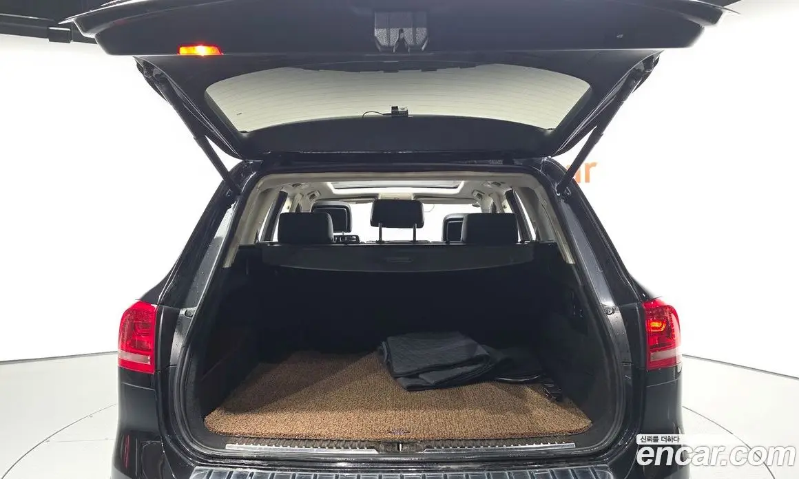 Volkswagen Touareg 2015 3.0 автомат (гидро), фото 20