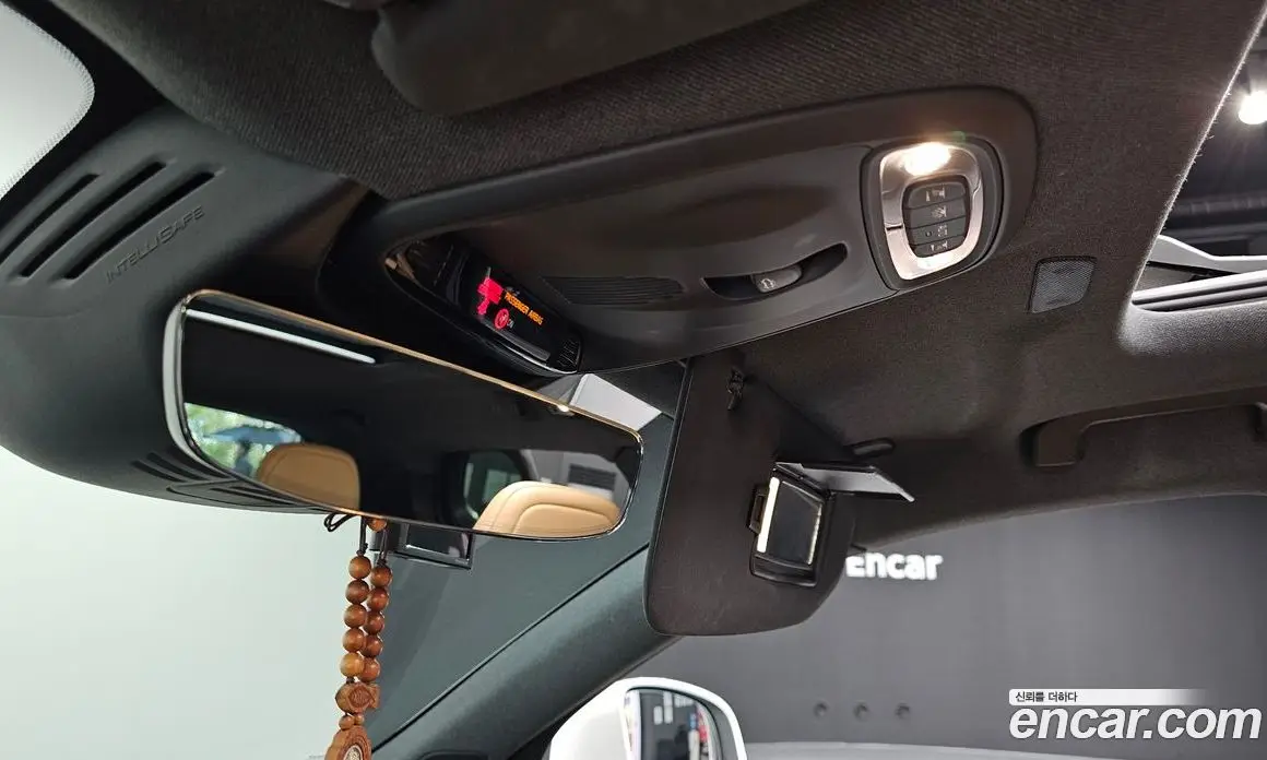 Volvo XC40 2019 2.0 автомат (гидро), фото 28