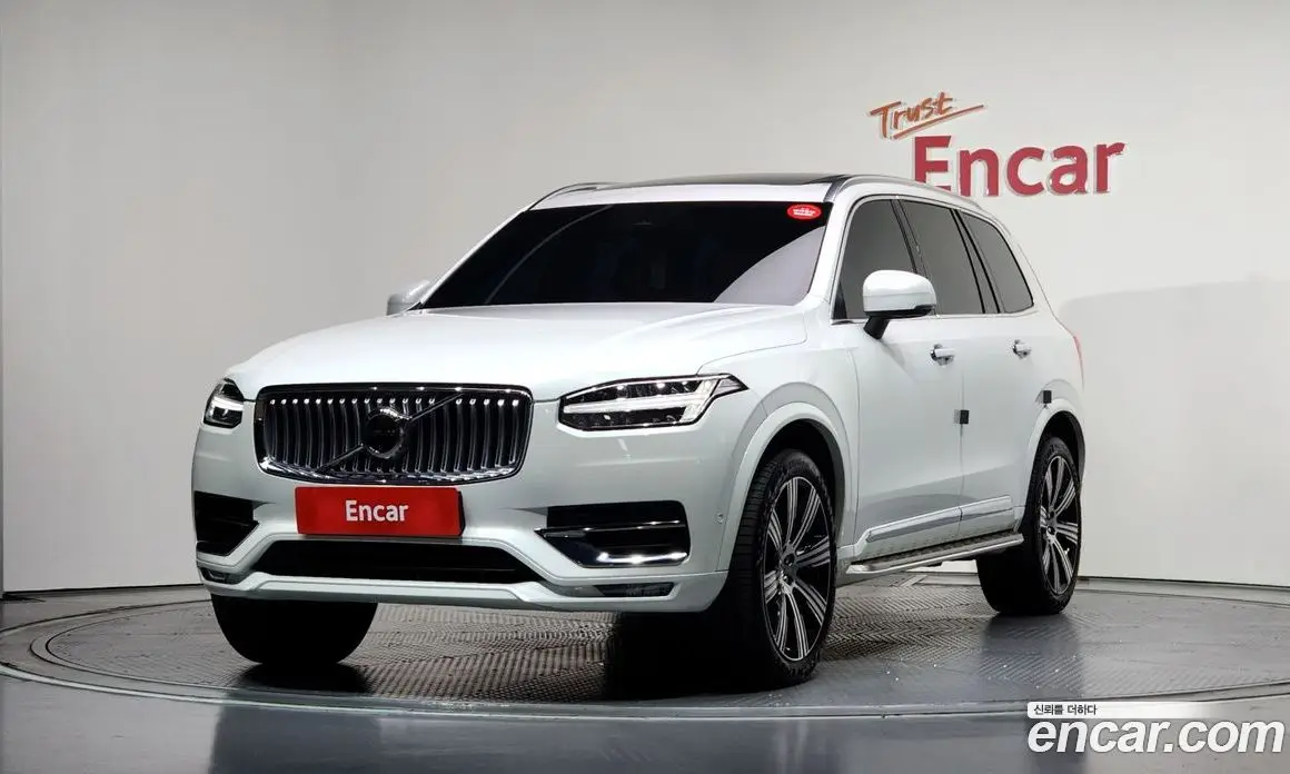 Volvo XC90 2023 2.0 автомат (гидро), фото 1