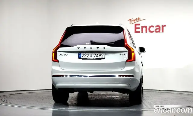 Volvo XC90 2023 2.0 автомат (гидро), миниатюра 4