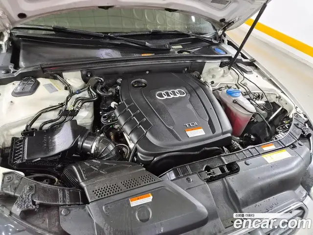 Audi A4 2015 2.0 автомат (гидро), миниатюра 7