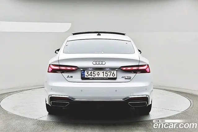 Audi A5 2021 2.0 автомат (гидро), миниатюра 2