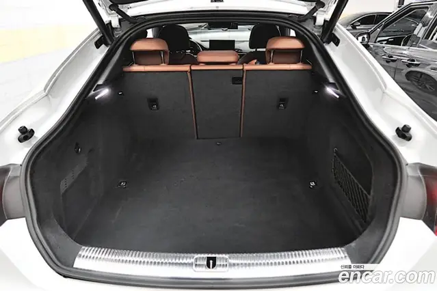 Audi A5 2021 2.0 автомат (гидро), миниатюра 11